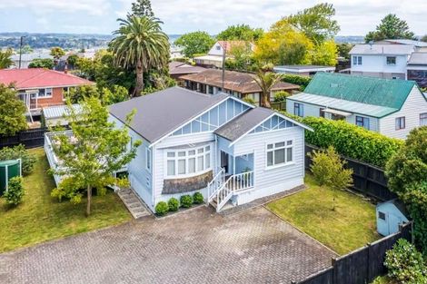 Photo of property in 22a Te Atatu Road, Te Atatu South, Auckland, 0610