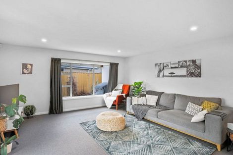 Photo of property in 16 East Ellington Drive, Mairehau, Christchurch, 8052