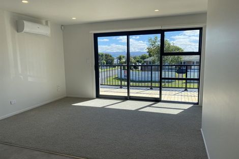 Photo of property in 3/43 Yeovil Road, Te Atatu Peninsula, Auckland, 0610