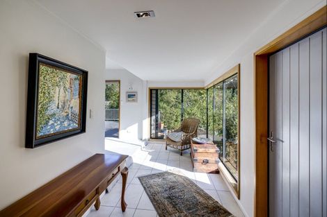 Photo of property in 109 Chaucer Road, Hospital Hill, Napier, 4110