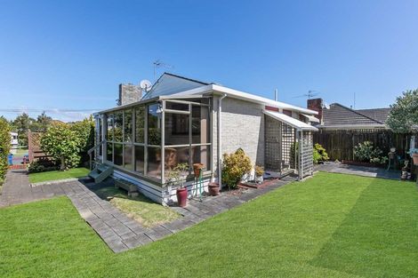 Photo of property in 1/11 Dominion Street, Takapuna, Auckland, 0622