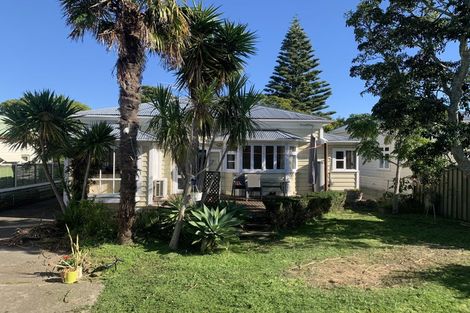 Photo of property in 40 Cromwell Street, Mount Eden, Auckland, 1024