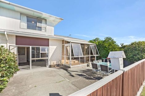 Photo of property in 2/7 Collingwood Street, New Brighton, Christchurch, 8061