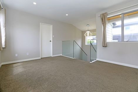 Photo of property in 674a East Coast Road, Pinehill, Auckland, 0630