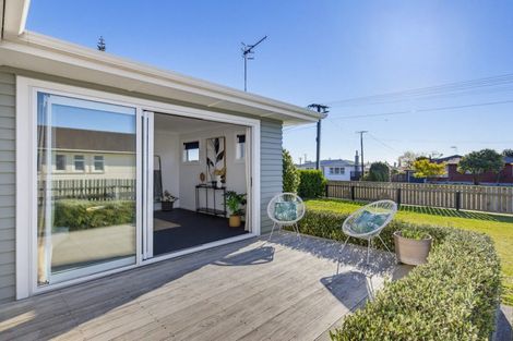 Photo of property in 40 Parker Avenue, Levin, 5510
