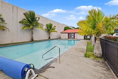 Photo of property in 24a/30 Westward Ho, Glen Eden, Auckland, 0602