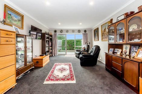 Photo of property in 39 Gallipoli Place, Paraparaumu, 5032