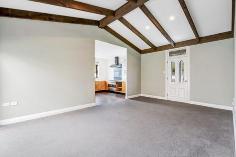 Photo of property in 40 Awaroa Road, Helensville, 0800