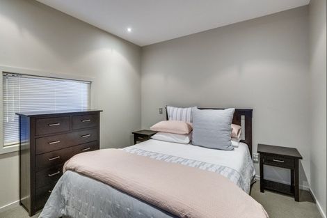 Photo of property in 502/7 Humber Street, Pandora, Napier, 4110