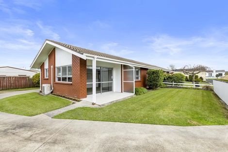 Photo of property in 6a Morrow Avenue, St Andrews, Hamilton, 3200