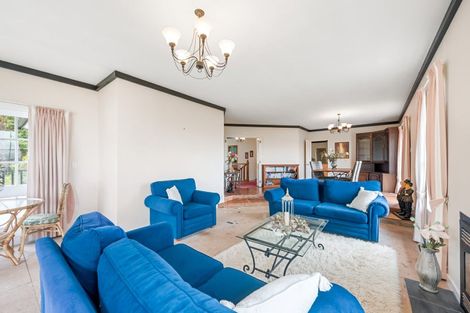 Photo of property in 117 Sweetacres Drive, Belmont, Lower Hutt, 5010