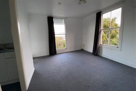 Photo of property in 165a Hinemoa Street, Birkenhead, Auckland, 0626