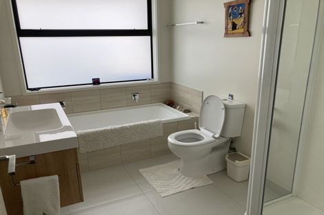 Photo of property in 4 Saint Pauls Drive, Brookfield, Tauranga, 3110