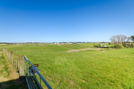 Photo of property in 106 Cemetery Road, Sanson, Palmerston North, 4479