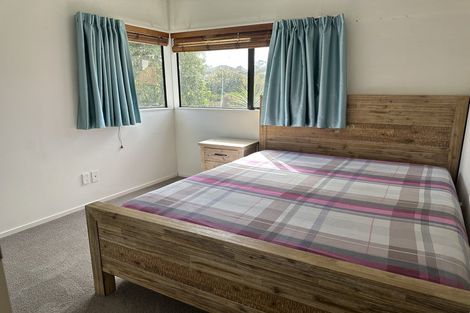 Photo of property in 1/15 Mandica Place, Sunnynook, Auckland, 0632