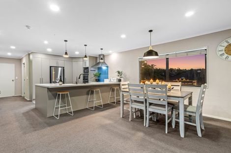 Photo of property in 32 Cotswold Place, Ohauiti, Tauranga, 3112