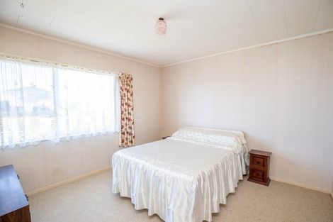 Photo of property in 14 Mahana Road, Ngatea, 3503