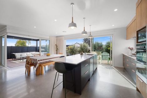 Photo of property in 409 Frankley Road, Ferndale, New Plymouth, 4310
