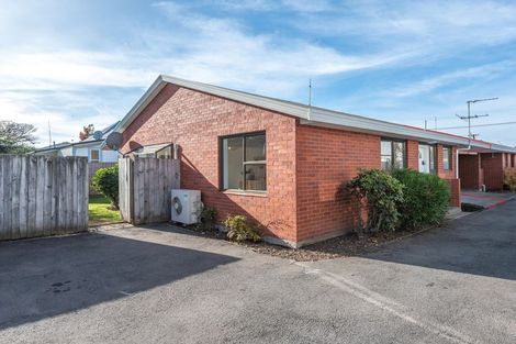 Photo of property in 2/61 Caledonian Road, St Albans, Christchurch, 8014