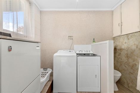 Photo of property in 32 Regent Street, Springfield, 7681