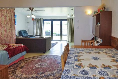 Photo of property in 4/2-4 Himatangi Street, Himatangi Beach, Foxton, 4891