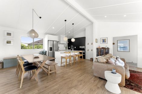 Photo of property in 20 Eversham Road, Mount Maunganui, 3116