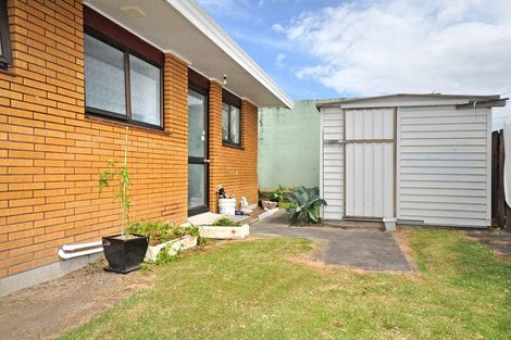 Photo of property in 88 Clevedon Road, Papakura, 2110