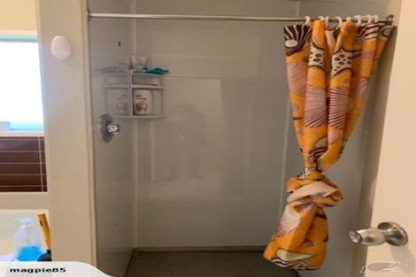 Photo of property in 10 Dakota Avenue, Beach Haven, Auckland, 0626