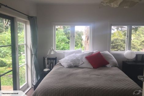 Photo of property in 29 Kauri Point Road, Laingholm, Auckland, 0604