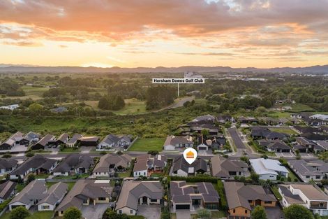 Photo of property in 54 Roy Hilton Drive, Flagstaff, Hamilton, 3210