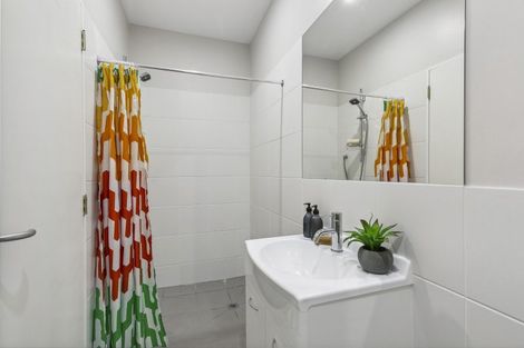 Photo of property in 10 Tannadyce Street, Strathmore Park, Wellington, 6022