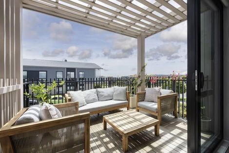 Photo of property in 17 Malcolm Calder Road, Hobsonville, Auckland, 0616