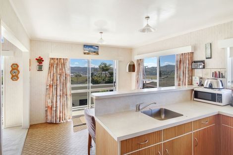 Photo of property in 50 Kokich Crescent, Onerahi, Whangarei, 0110