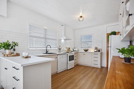 Photo of property in 129 Parawai Road, Thames, 3500