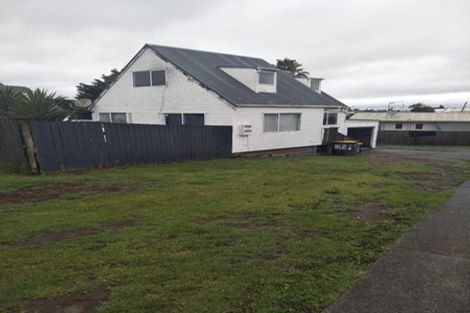 Photo of property in 1/24 Solveig Place, Randwick Park, Auckland, 2105