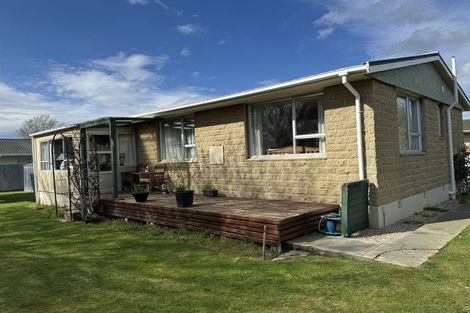 Photo of property in 5 Hillary Street, Waimate, 7924