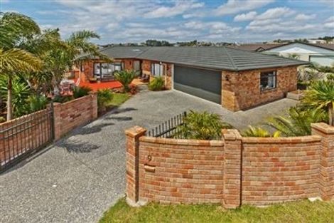 Photo of property in 9 Wentwood Place, Torbay, Auckland, 0630