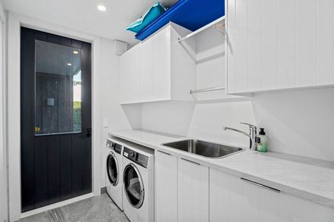 Photo of property in 168a Beacon Point Road, Wanaka, 9305