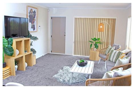 Photo of property in 57c Senator Drive, Manurewa, Auckland, 2105