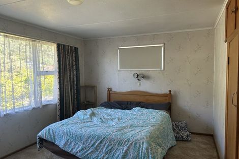 Photo of property in 113 Waikawa Road, Picton, 7220