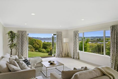 Photo of property in 24 Botanical Heights Drive, Waipahihi, Taupo, 3330