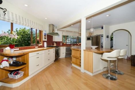 Photo of property in 37a Penzance Road, Mairangi Bay, Auckland, 0630