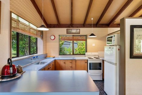 Photo of property in 66 Kinloch Road, Kinloch, Taupo, 3377