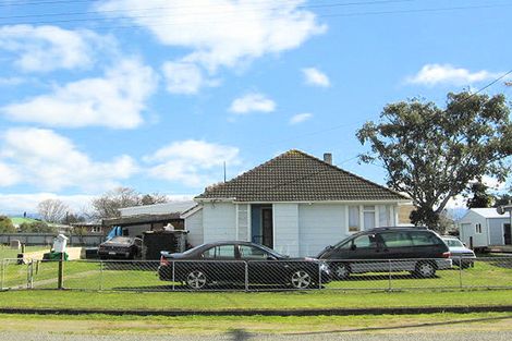 Photo of property in 19 Walter Street, Takapau, 4203