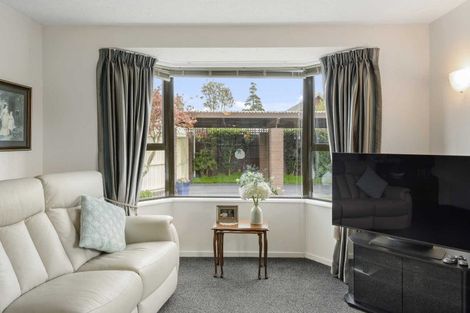 Photo of property in 2/5 Wynand Place, Sockburn, Christchurch, 8042