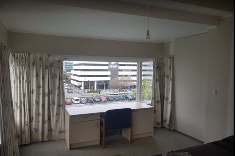 Photo of property in 1 Collina Terrace, Thorndon, Wellington, 6011