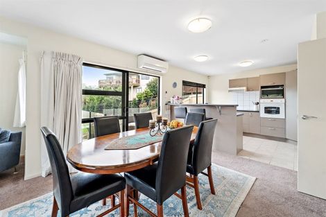 Photo of property in 16 Landvale Court, Browns Bay, Auckland, 0630