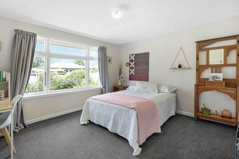 Photo of property in 15 Thornton Street, Mairehau, Christchurch, 8013