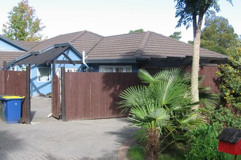 Photo of property in 14 Kauri Point Road, Laingholm, Auckland, 0604