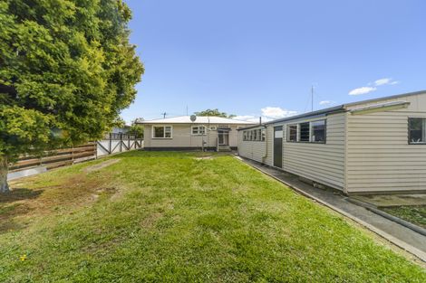 Photo of property in 48 Duff Crescent, Highbury, Palmerston North, 4412